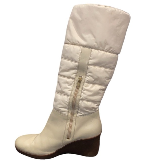 UGG® AUSTRALIA LEONA 1944 PALE
CREAM WEDGE BOOTS SIZE 12 - Picture 9 of 13